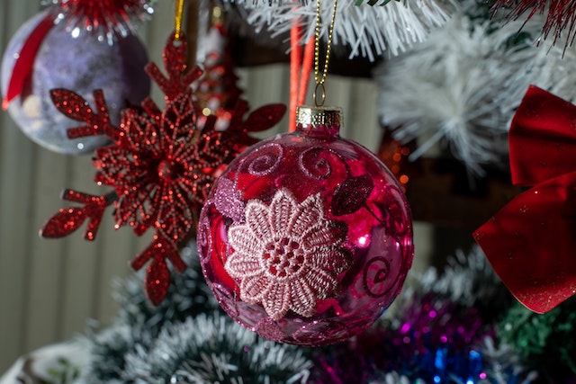 adventurous-christmas-ornaments